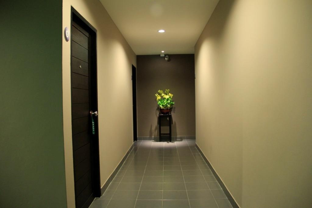 Shooters Guesthouse Pattaya Luaran gambar
