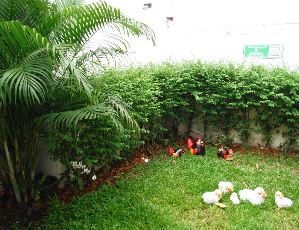Shooters Guesthouse Pattaya Luaran gambar