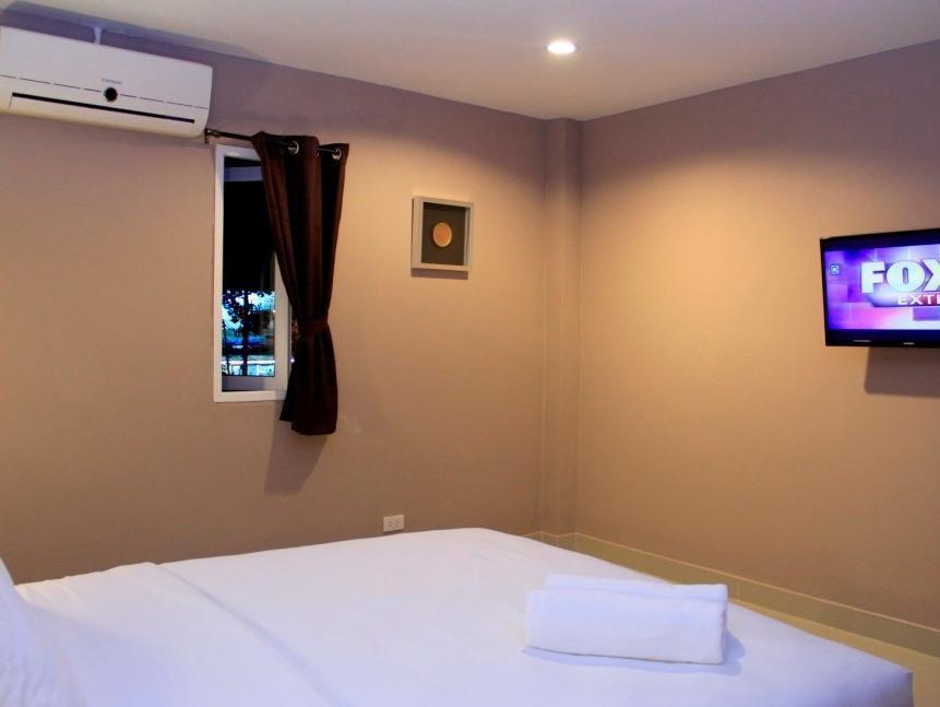 Shooters Guesthouse Pattaya Luaran gambar